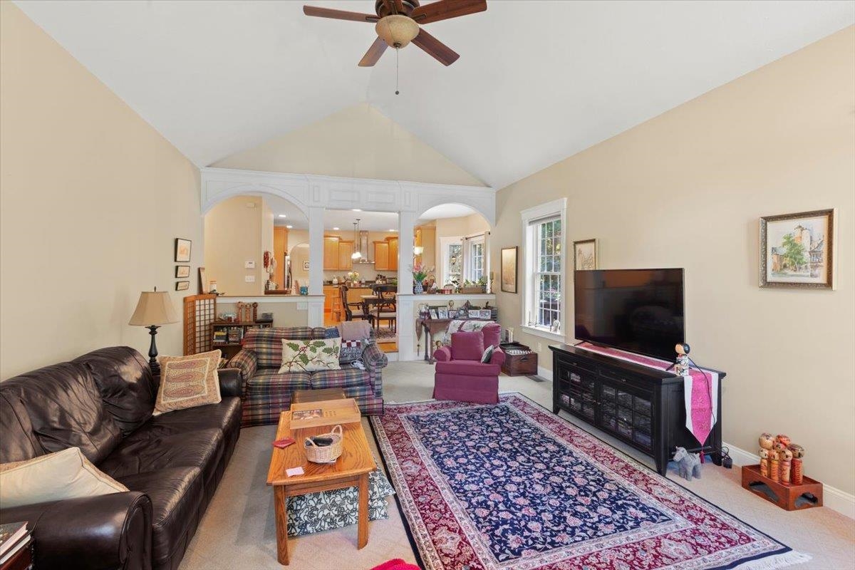 9 Ludlow Road Windham, NH 03087 - Photo 13 of 40