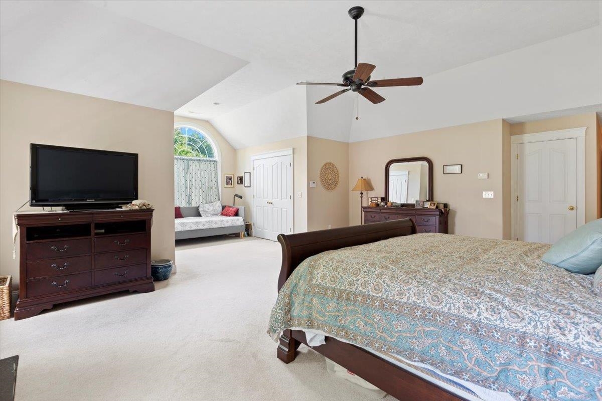 9 Ludlow Road Windham, NH 03087 - Photo 25 of 40