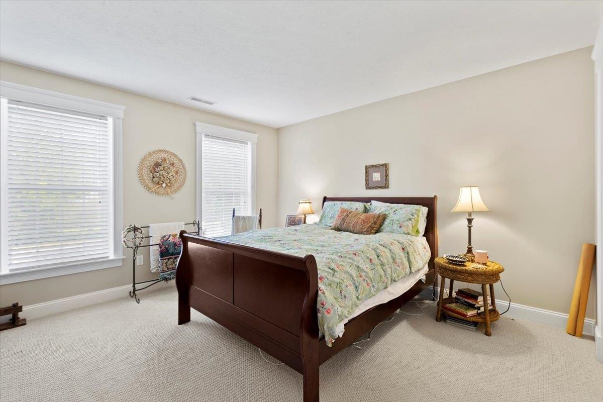 9 Ludlow Road Windham, NH 03087 - Photo 27 of 40