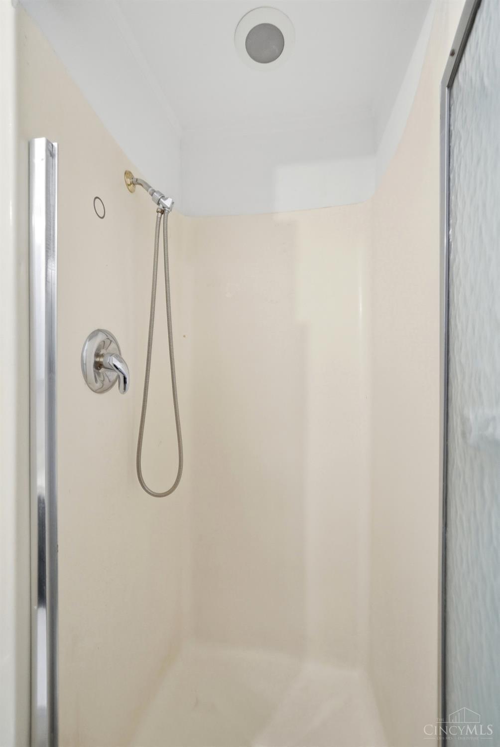 4357 Hubble Road Cincinnati, OH 45247 - Photo 22 of 40 Gallery Image 22