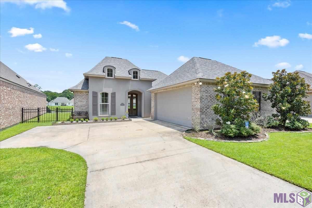 8335 Seville Court Baton Rouge, LA 70820 - Photo 1 of 31 Gallery Image 1