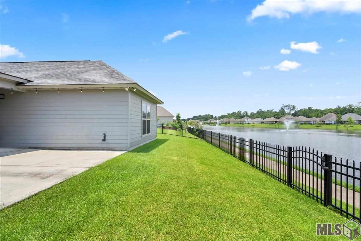 8335 Seville Court Baton Rouge, LA 70820 - Photo 21 of 31 Gallery Image 21
