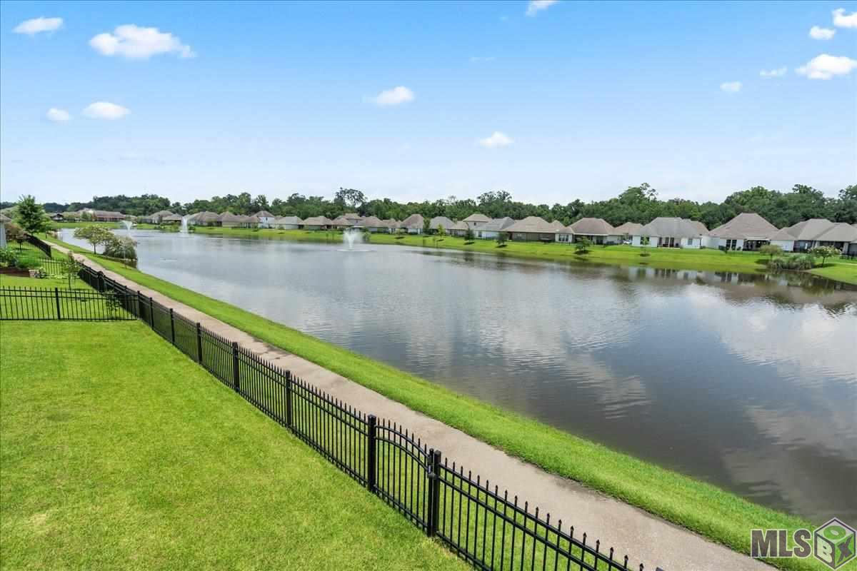 8335 Seville Court Baton Rouge, LA 70820 - Photo 22 of 31 Gallery Image 22