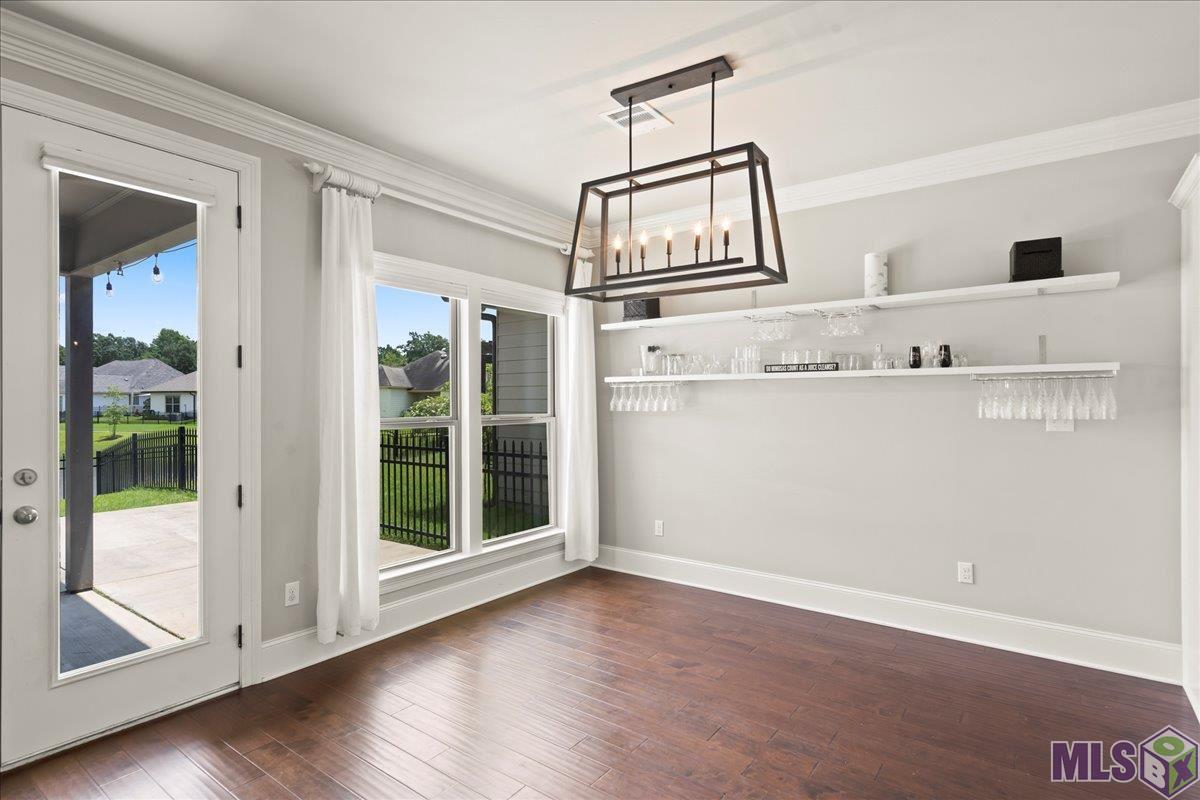 8335 Seville Court Baton Rouge, LA 70820 - Photo 8 of 31 Gallery Image 8