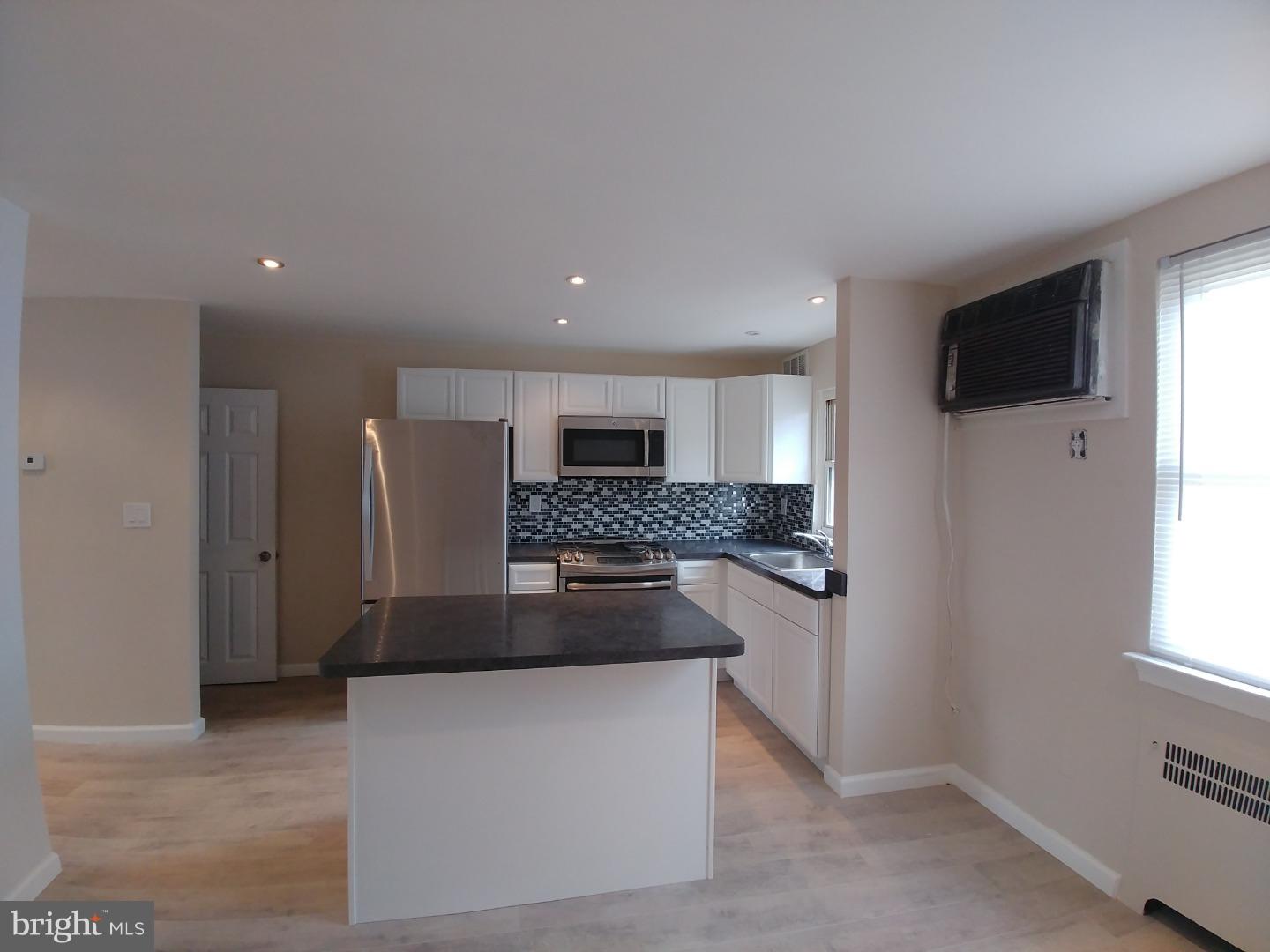444 Littlecroft Road Upper Darby, PA 19082 - Photo 1 of 10 Kitchen