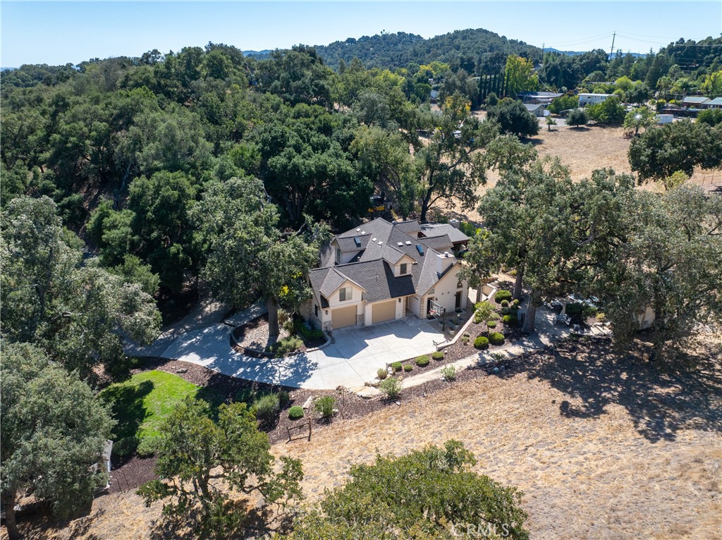 6360 Navarette Avenue Atascadero, CA 93422 - Photo 49 of 75 an aerial view of a house with a yard