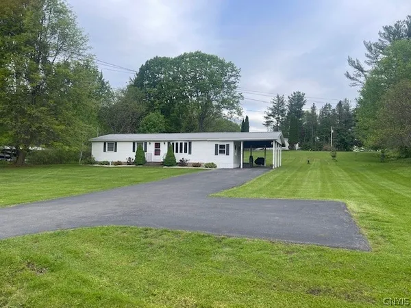 $199,900 | 126 Oswego River Road, Schroeppel, NY 13135