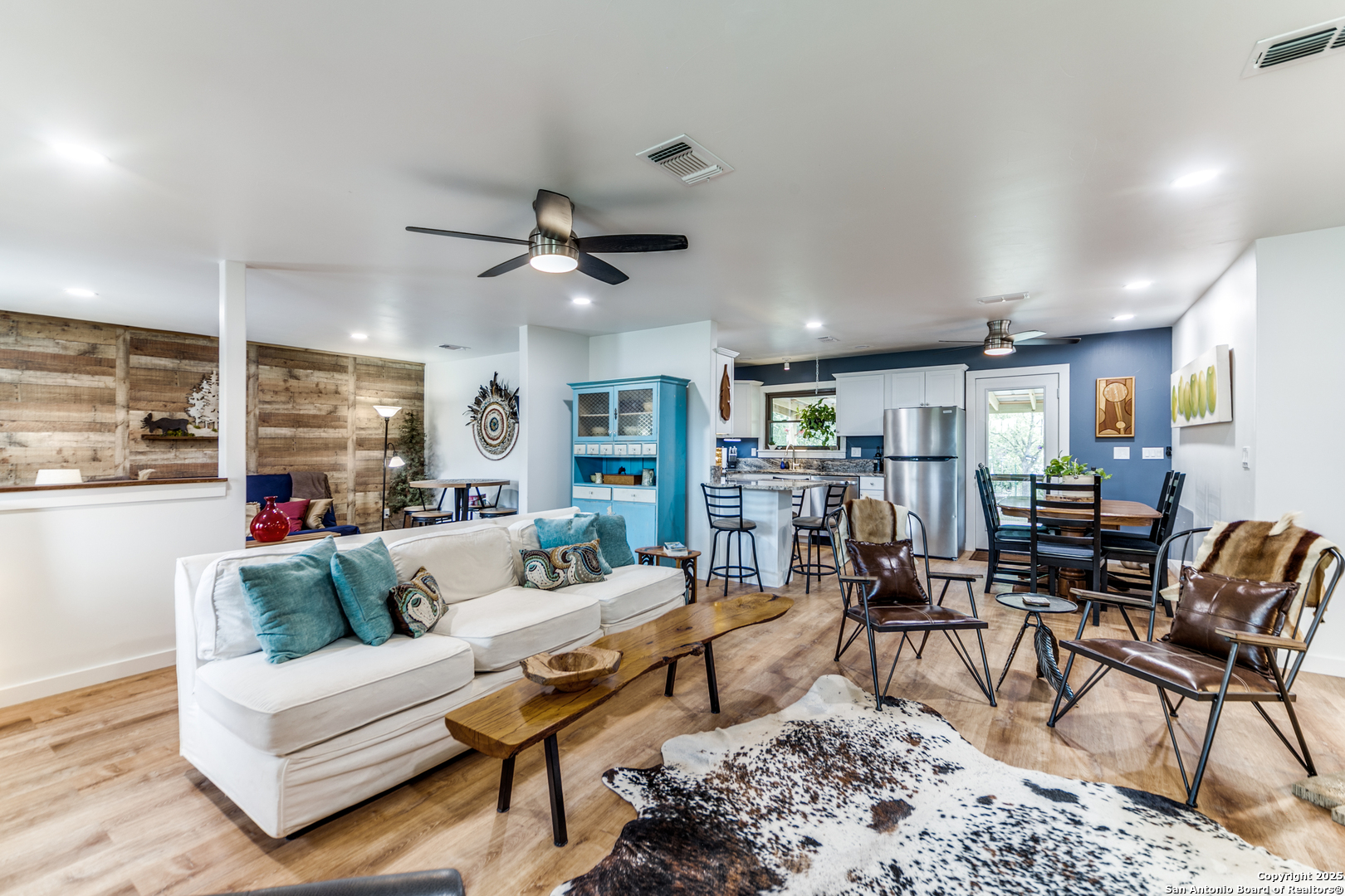 103 Amber Drive Comfort, TX 78013 - Photo 8 of 49