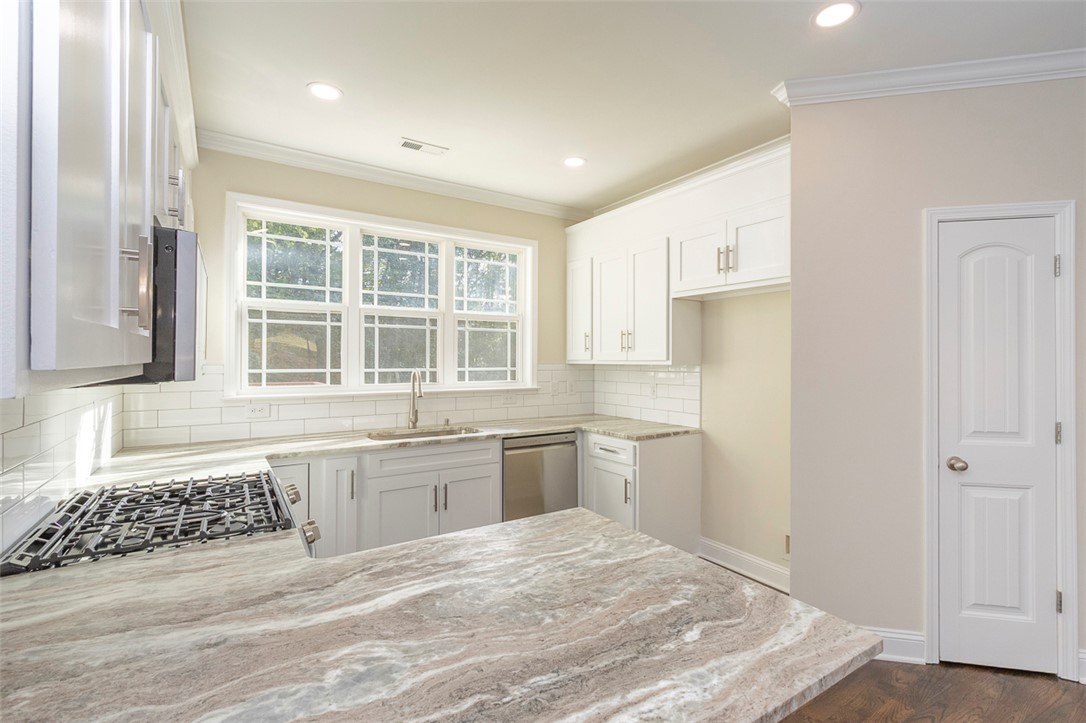 1510 Harris Bridge Road Anderson, SC 29621 - Photo 12 of 50