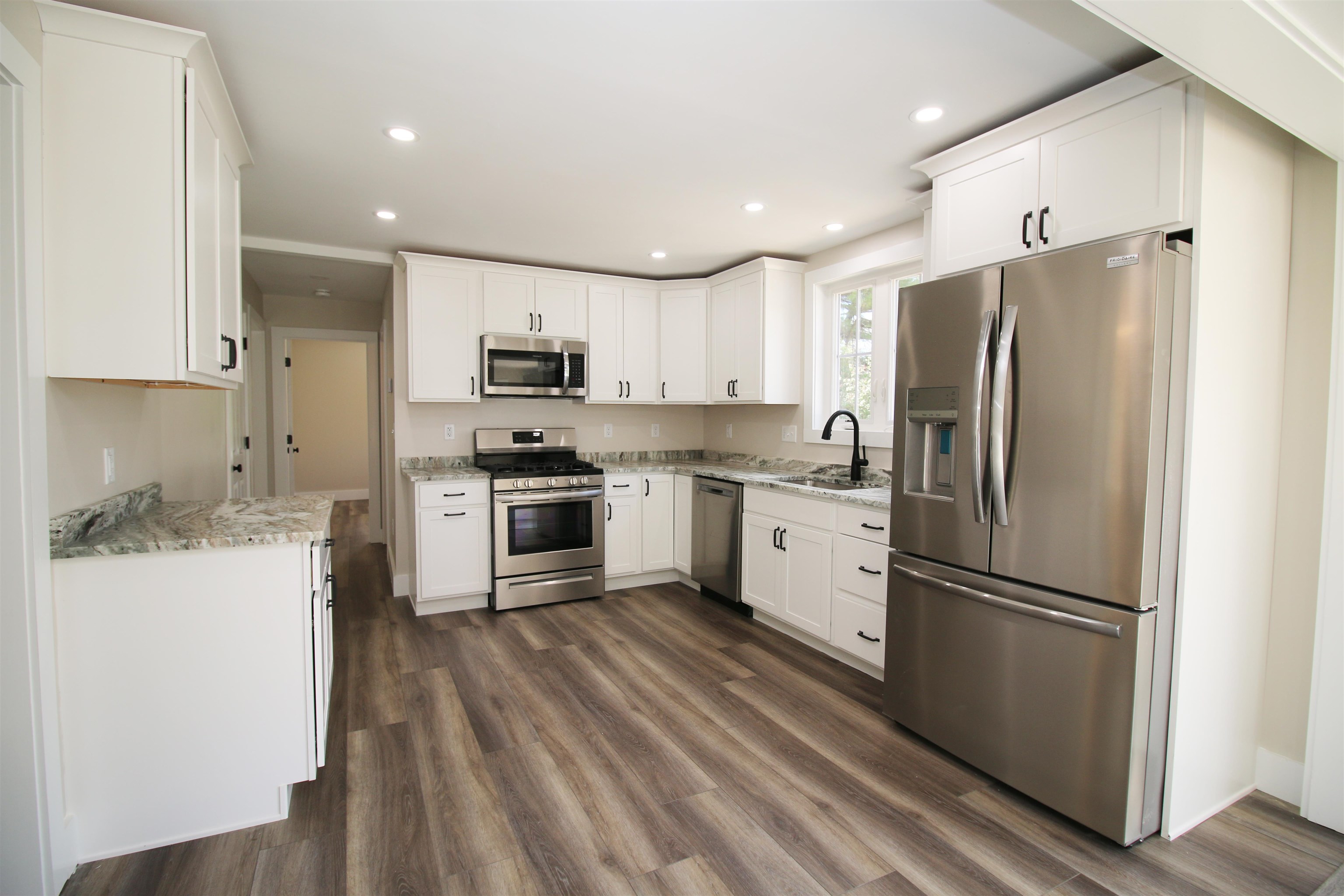544 Ashby Road New Ipswich, NH 03071 - Photo 11 of 27