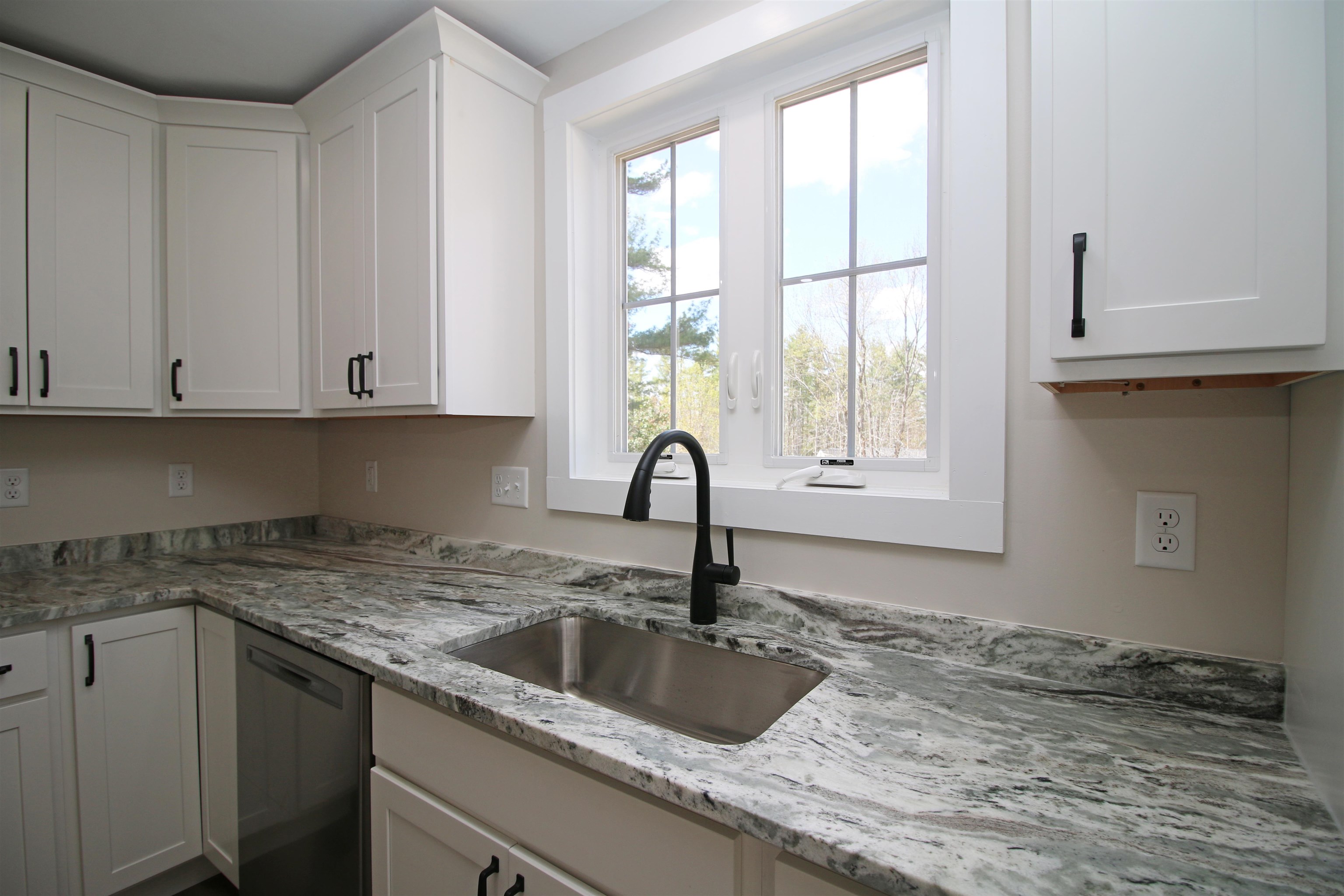 544 Ashby Road New Ipswich, NH 03071 - Photo 9 of 27