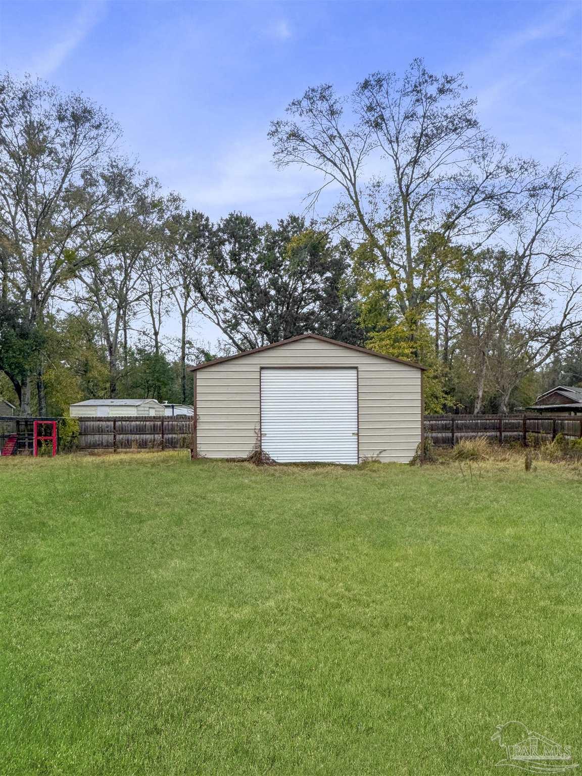 1374 Tobias Road Cantonment, FL 32533 - Photo 13 of 15 Gallery Image 13