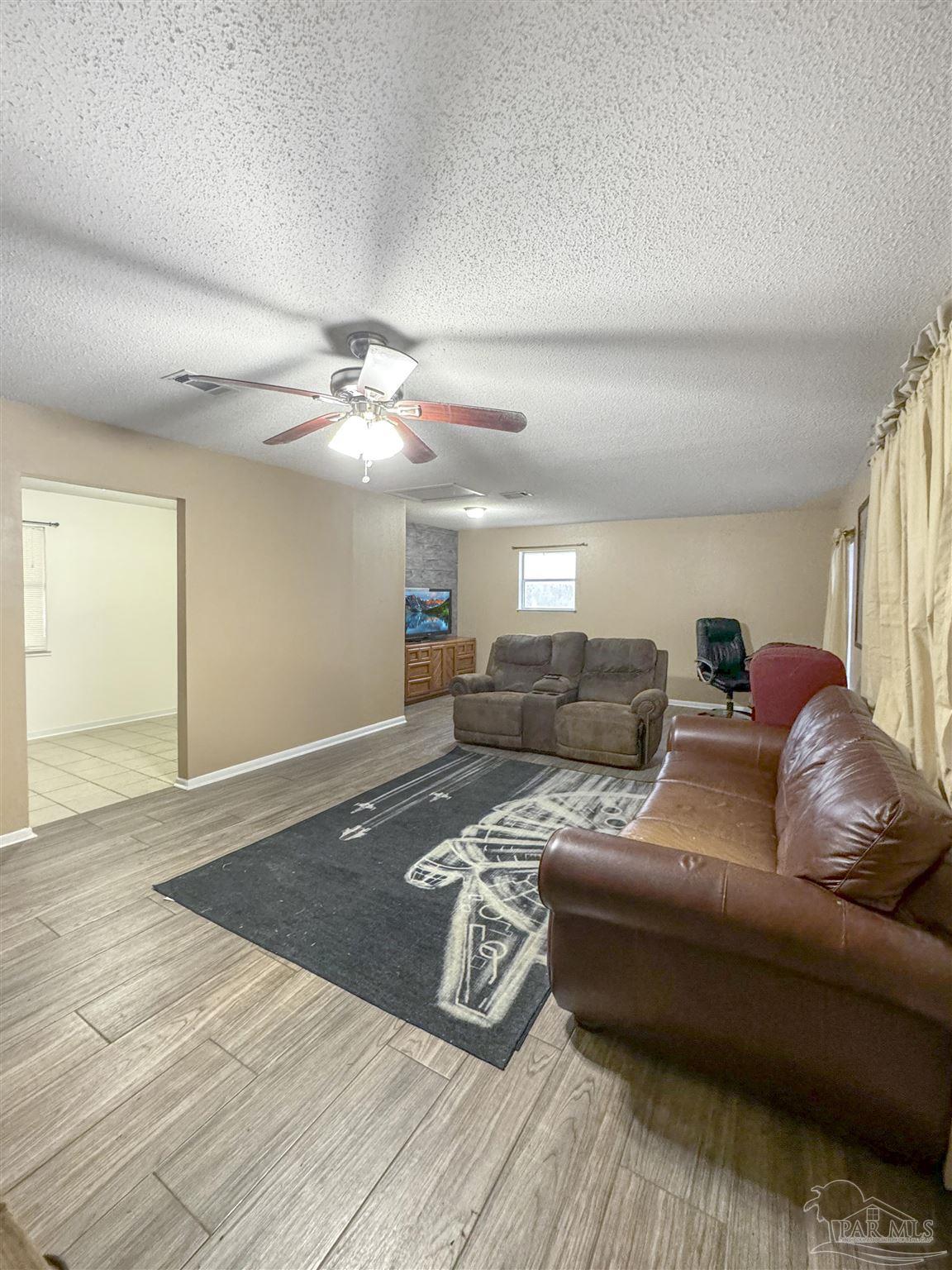 1374 Tobias Road Cantonment, FL 32533 - Photo 2 of 15 Gallery Image 2