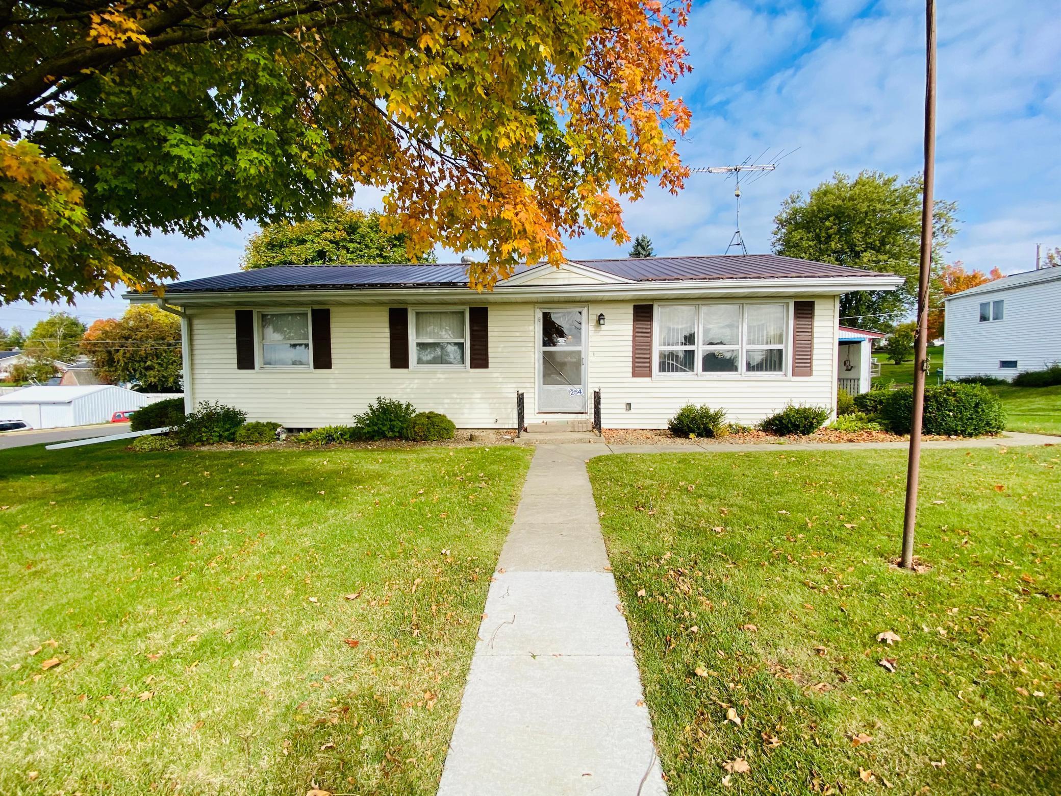 254 1st Street Northwest Spring Grove, MN 55974 - Photo 1 of 1