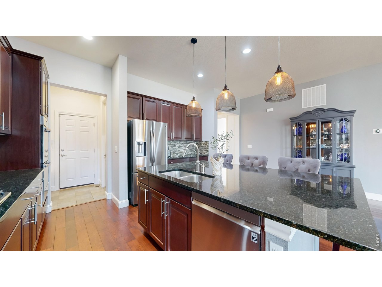 8465 Poppy Street Arvada, CO 80007 - Photo 10 of 49