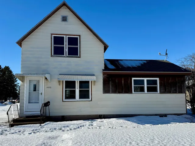 $195,000 | 5323 Tower Avenue, Superior, WI 54880