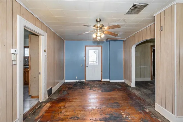 $195,000 | 5323 Tower Avenue, Superior, WI 54880