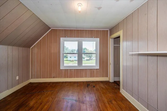 $195,000 | 5323 Tower Avenue, Superior, WI 54880