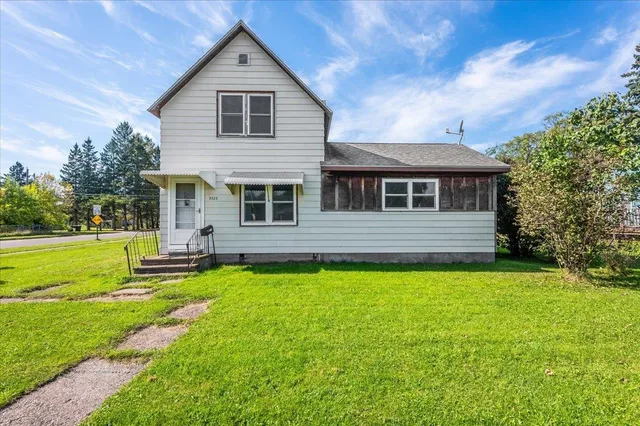 $195,000 | 5323 Tower Avenue, Superior, WI 54880