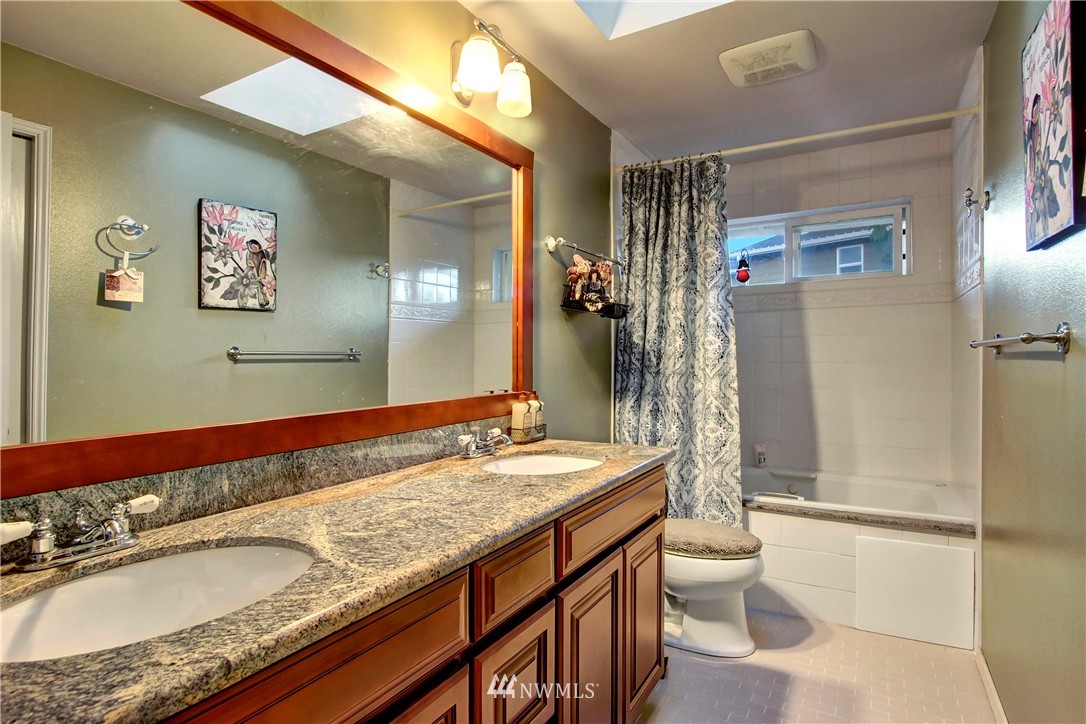 3916 222nd Place Southeast Bothell, WA 98021 - Photo 20 of 25
