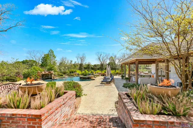 $1,899,000 | 23434 Portwood Lane, Zachary, LA 70791