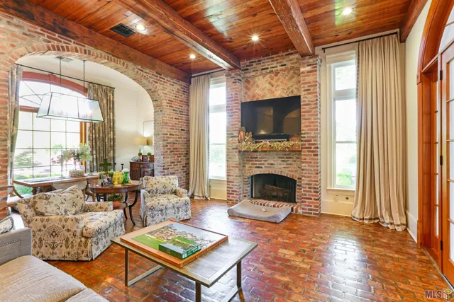 $1,899,000 | 23434 Portwood Lane, Zachary, LA 70791