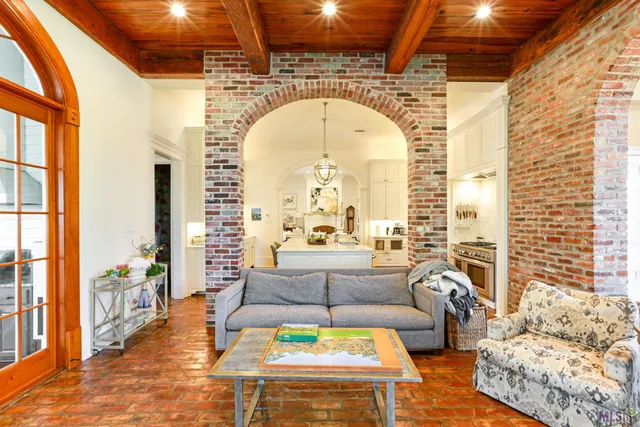 $1,899,000 | 23434 Portwood Lane, Zachary, LA 70791