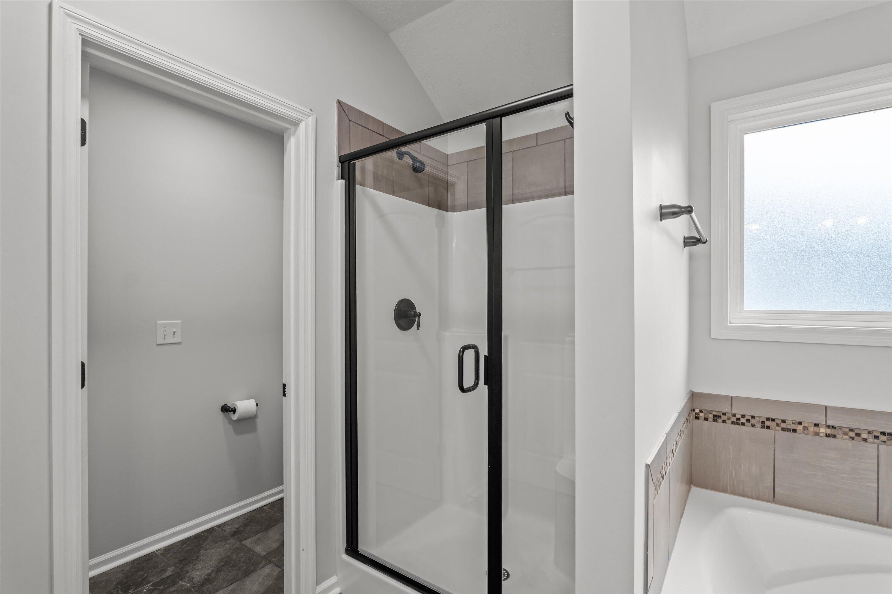 4427 Raleigh Drive Grovetown, GA 30813 - Photo 30 of 49 Primary Bathroom