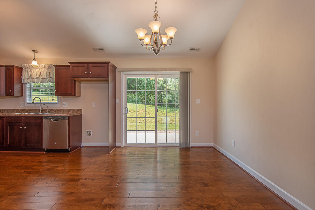 278 Ridgley Lane Fincastle, VA 24090 - Photo 14 of 38 Dining Area
