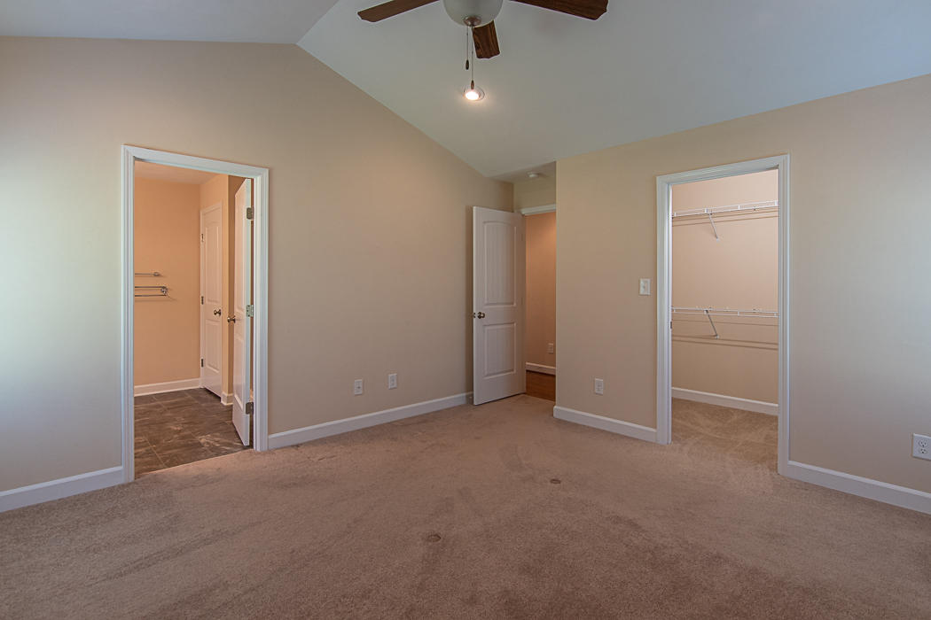 278 Ridgley Lane Fincastle, VA 24090 - Photo 19 of 38 Master Suite