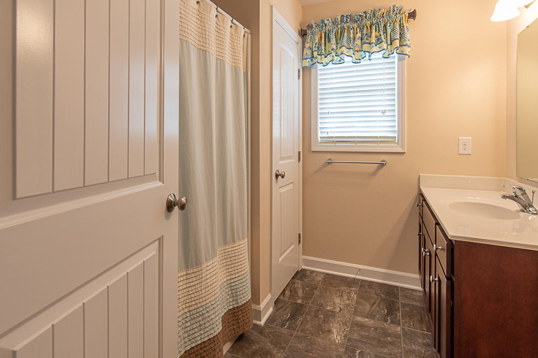 278 Ridgley Lane Fincastle, VA 24090 - Photo 24 of 38 Hall Bath