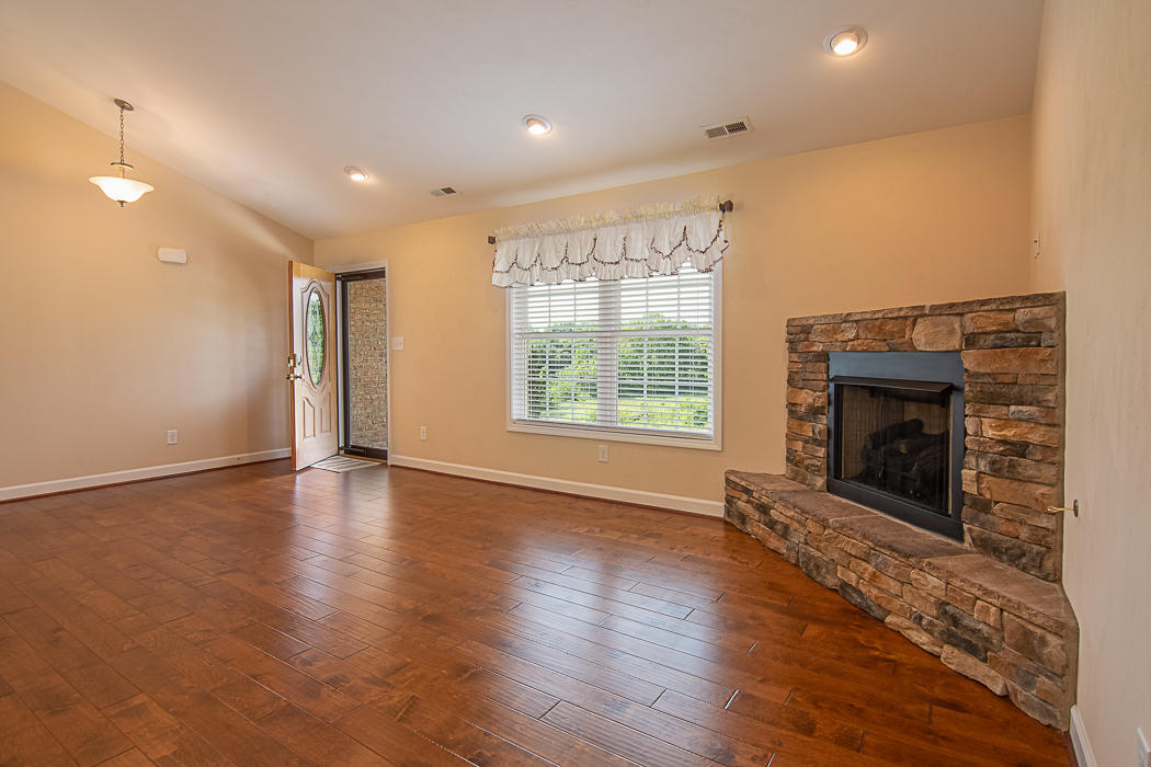 278 Ridgley Lane Fincastle, VA 24090 - Photo 6 of 38 Rock Fireplace