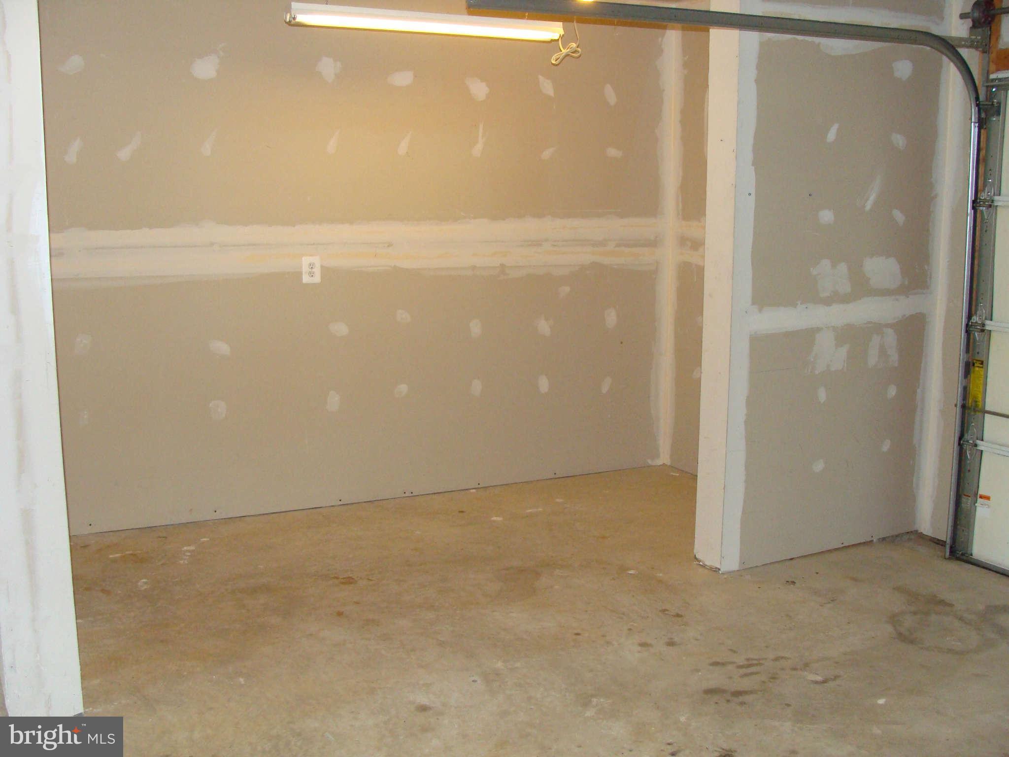 17686 Possum Point Road Dumfries, VA 22026 - Photo 22 of 23 a view of an empty room