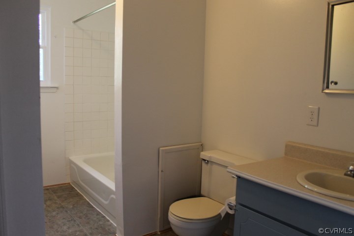 10109 Flanders Road Henrico, VA 23228 - Photo 17 of 23 Gallery Image 17