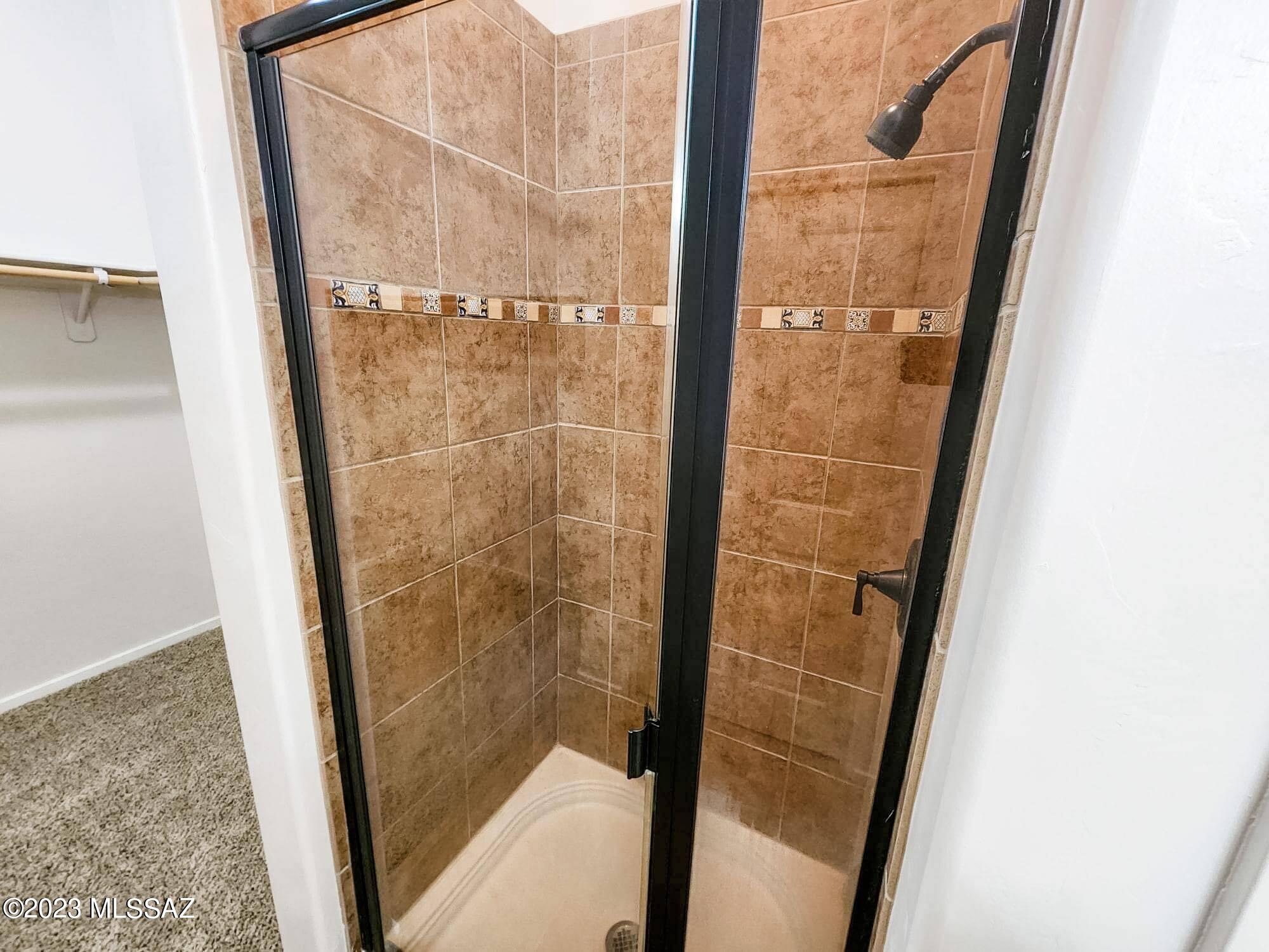 2018 East River Road, Unit 202 Tucson, AZ 85718 - Photo 8 of 13 Gallery Image 8
