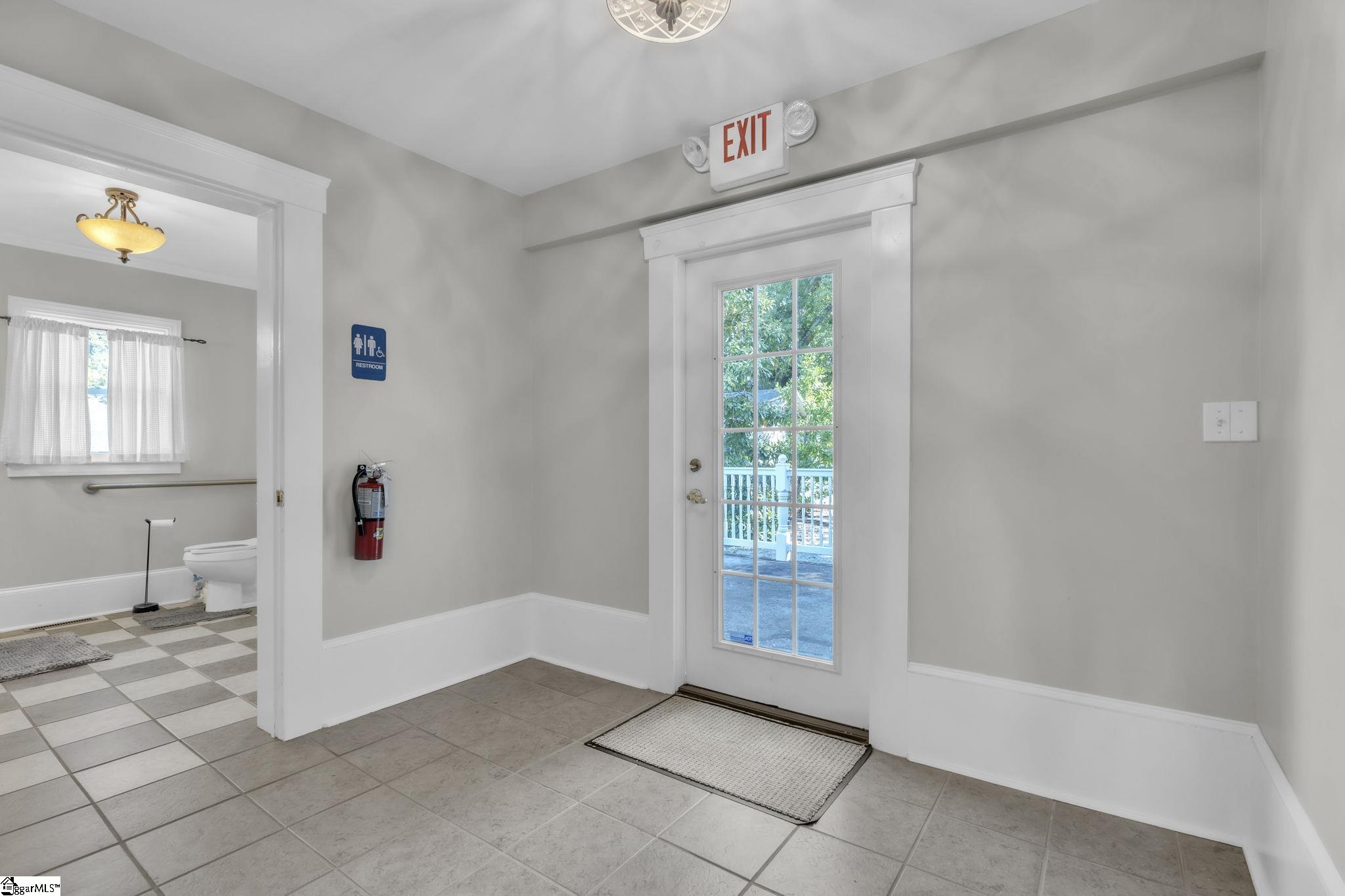 408 North Main Street Greer, SC 29651 - Photo 20 of 25