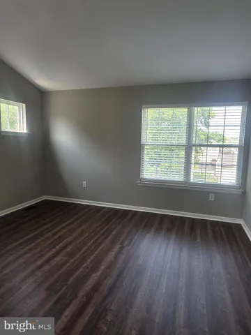 $2,300 | 31 Carrick Lane, Bear, DE 19701