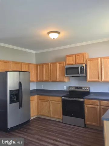 $2,300 | 31 Carrick Lane, Bear, DE 19701