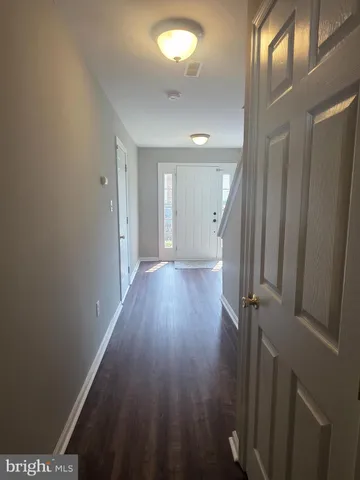 $2,300 | 31 Carrick Lane, Bear, DE 19701