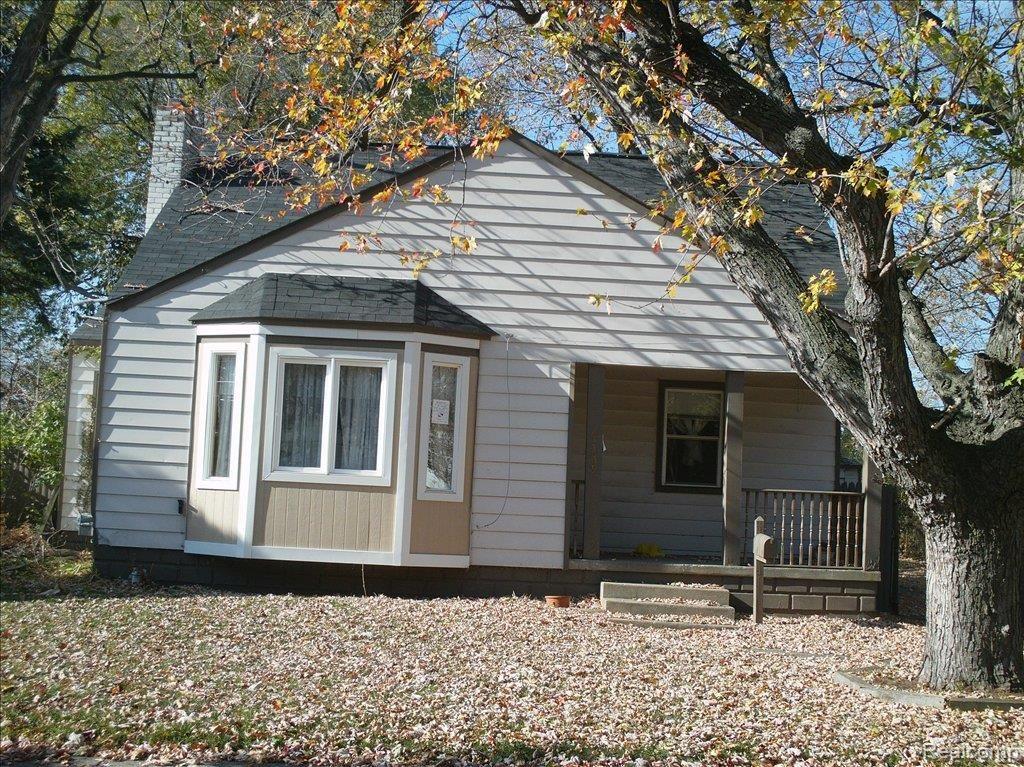 21359 Doepfer Road Warren, MI 48091 - Photo 1 of 6 FRONT