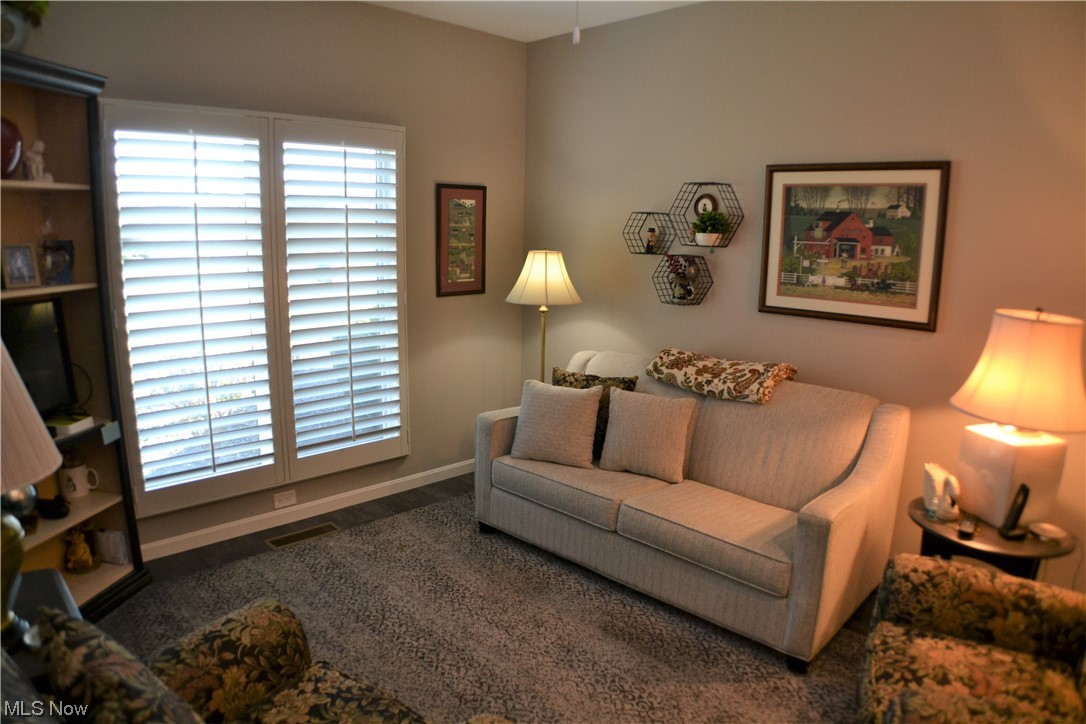 9052 Hummingbird Lane North Ridgeville, OH 44039 - Photo 25 of 34