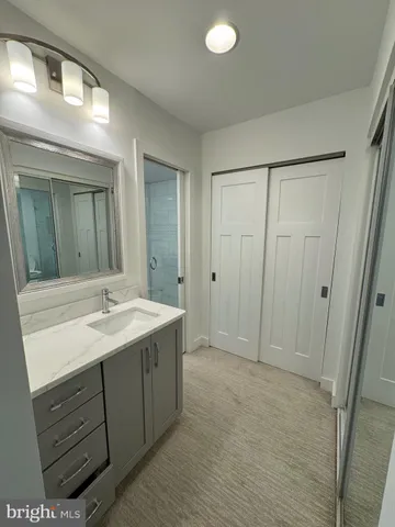 $4,700 | 1 President Point Drive, Unit B2, Annapolis, MD 21403