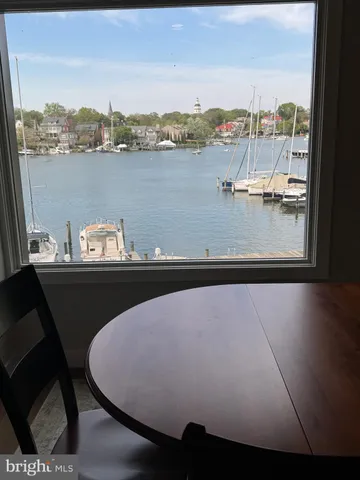 $4,700 | 1 President Point Drive, Unit B2, Annapolis, MD 21403