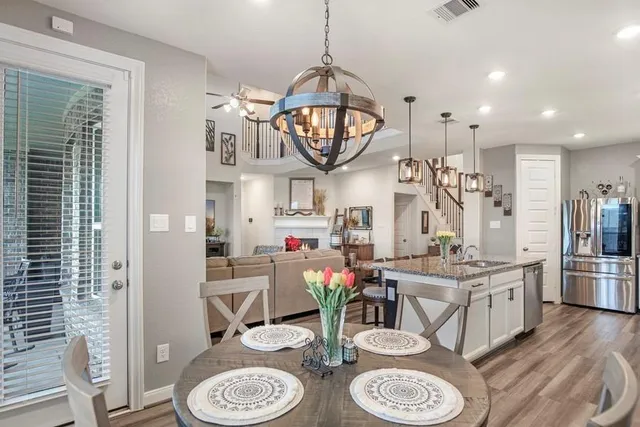 $3,850 | 13814 Russell Court, Mont Belvieu, TX 77523