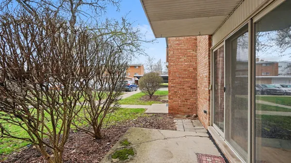 $312,000 | 1225 Island Drive, Unit 102, Ann Arbor, MI 48105