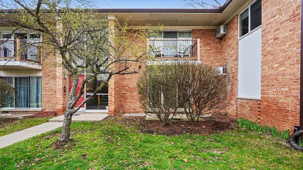 $312,000 | 1225 Island Drive, Unit 102, Ann Arbor, MI 48105