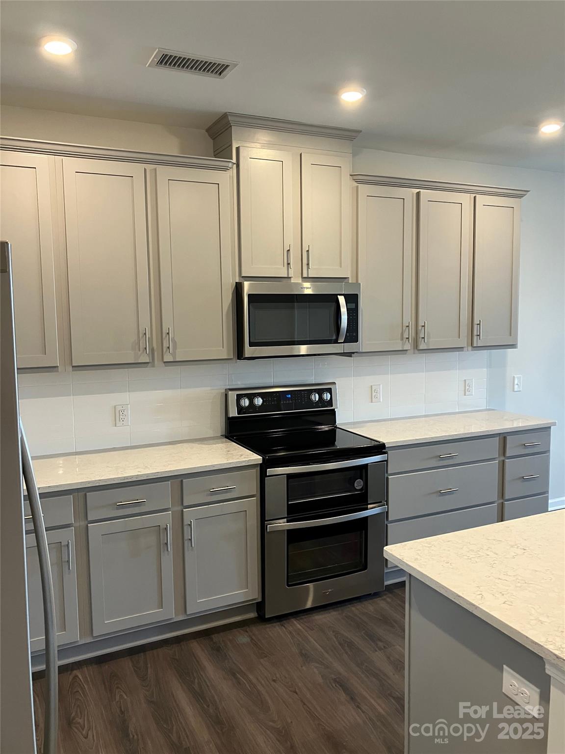 4455 Reed Crk Drive, Unit 304 Sherrills Ford, NC 28673 - Photo 2 of 16