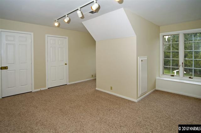 8505 Dieringer Drive Reno, NV 89511 - Photo 5 of 9 Photo 5