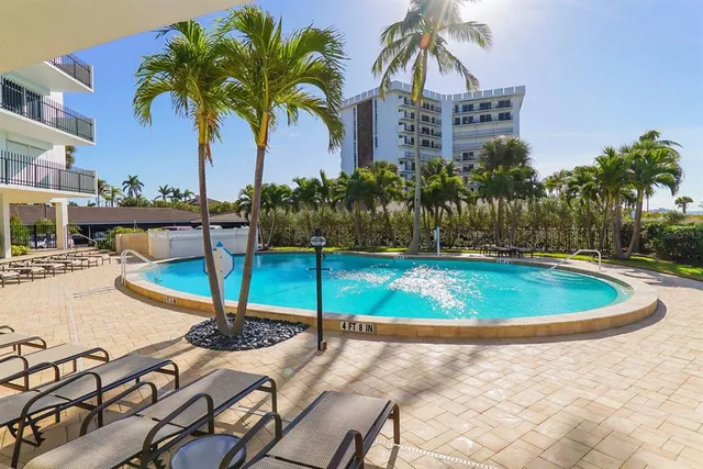 $1,490,000 | 1 Benjamin Franklin Drive, Unit 116, Sarasota, FL 34236