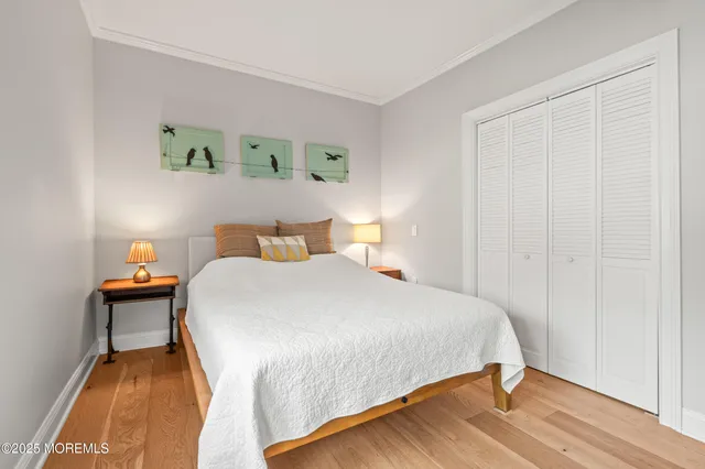 a utility room with sink dryer and washer